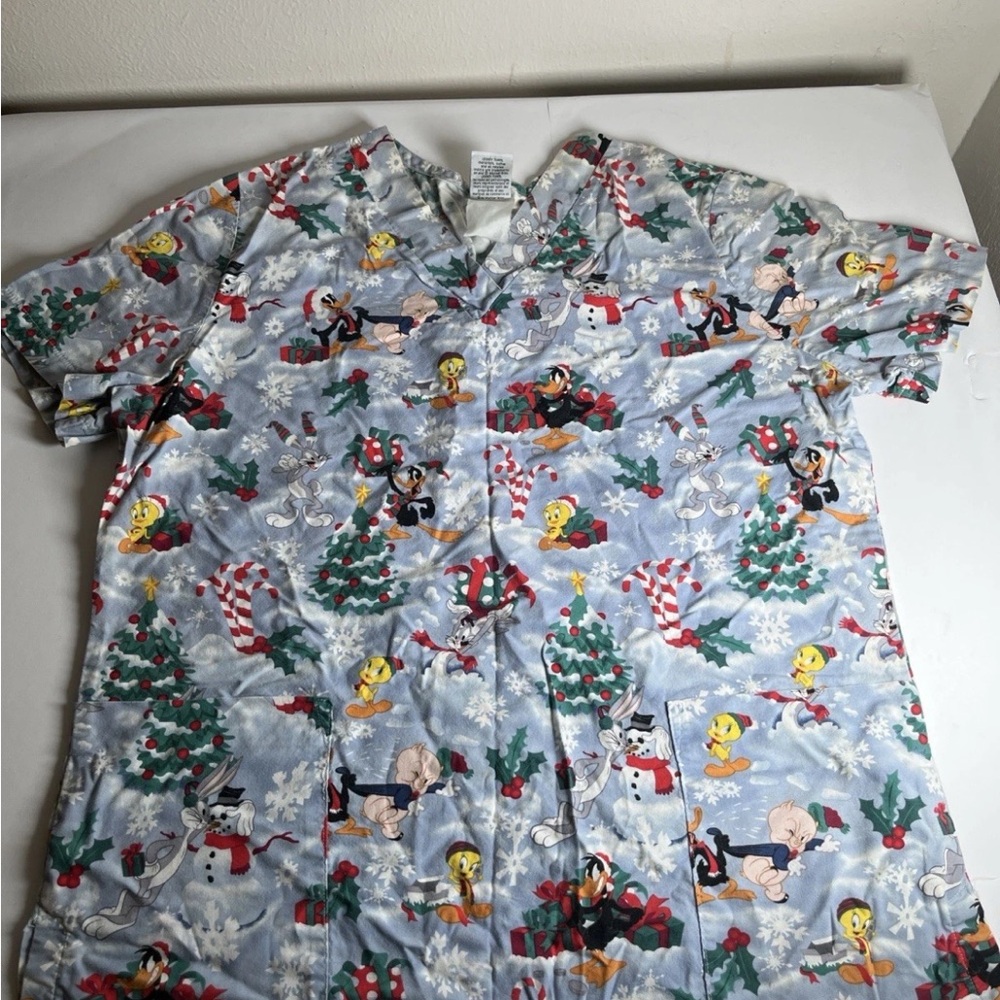 Vintage Looney Tunes Christmas Scrub Top Bugs Bunny Tweety Daffy Porky WB Large